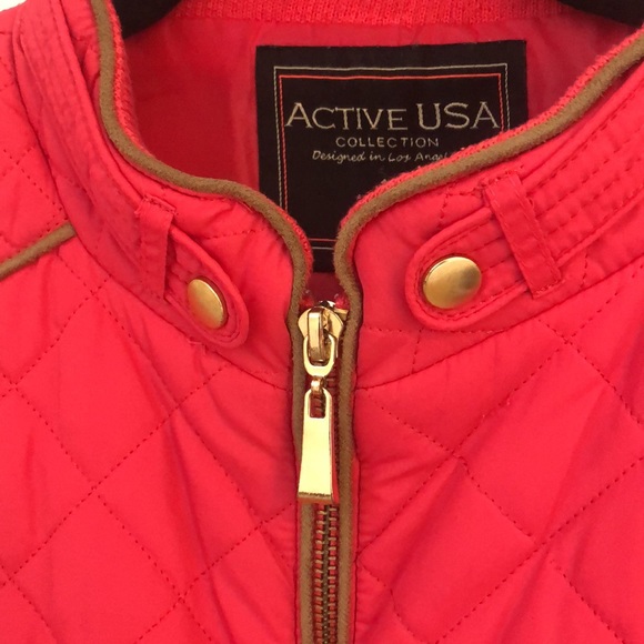 Bright Pink Puffer Vest w/ Suede Details - Picture 4 of 10